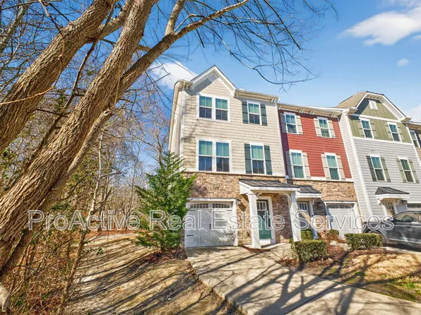 4301 Whitfield Ln, Chesapeake, VA 23324