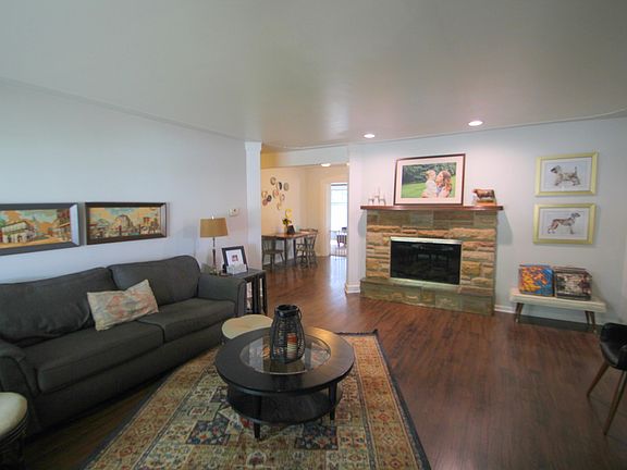 3rd image of 755 Strobel Ave NW