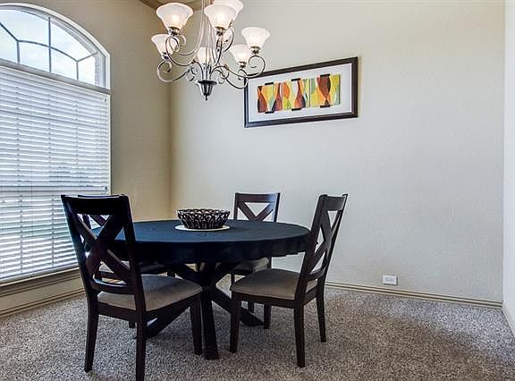 4th image of 4423 Sugar Maple Dr