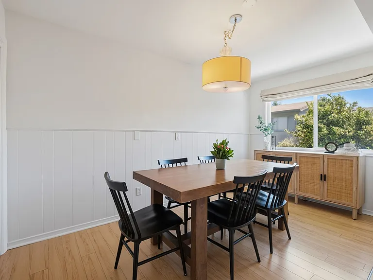 2112 Warfield Ave #9 — Photo 11