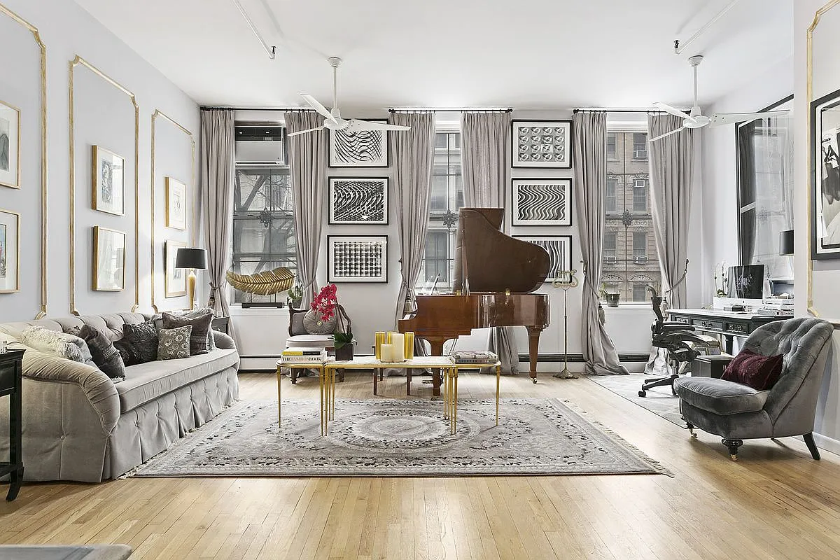 426 West Broadway photo 1