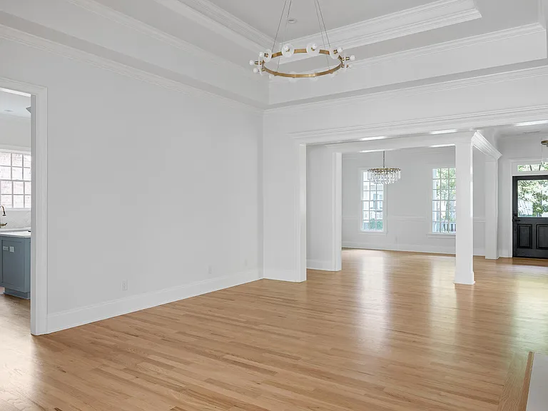 609 Daggett St — Photo 12
