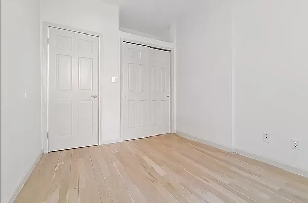 Rented by REAL New York | media 14