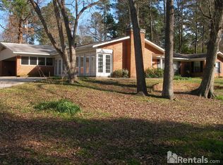 1715 Oak Knoll Dr, Shreveport, LA 71109