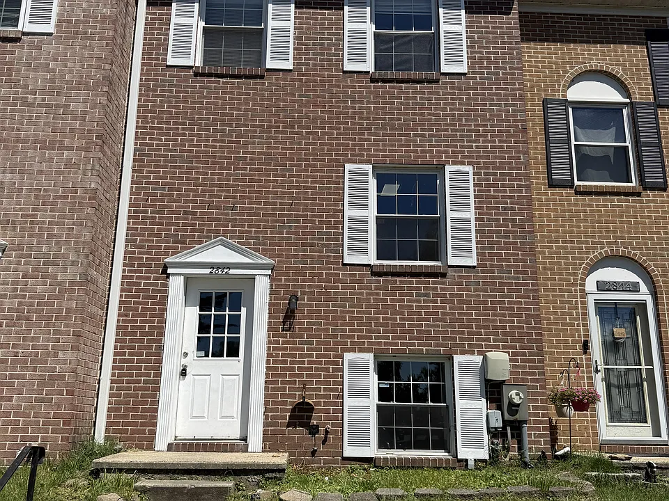 2842 Beckon Dr #1