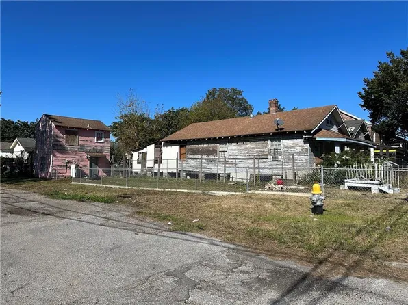 1141 L B Landry Ave, New Orleans, LA 70114