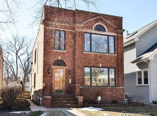 1918 Grant St, Evanston, IL 60201