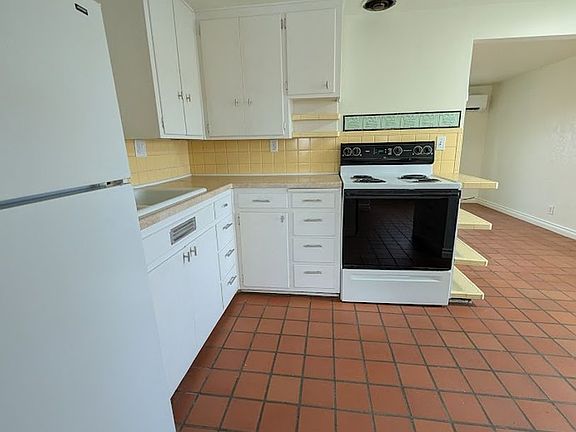 4th image of 354 Hill St #Gt2