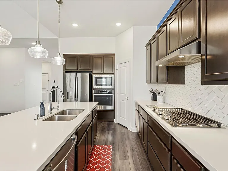 15647 Roscobie Park Dr — Photo 13