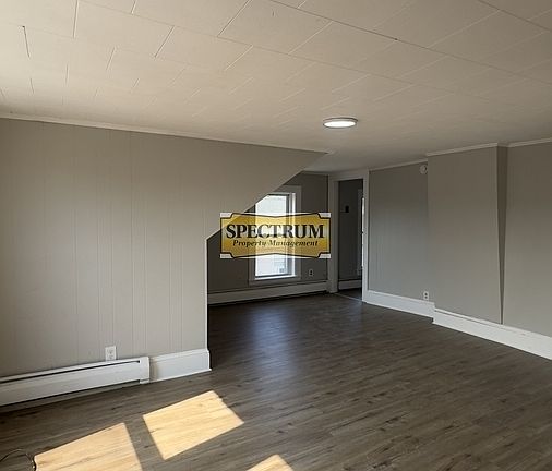 3rd image of 90 Elm St #3
