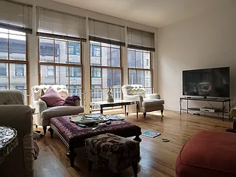 Rented by Smart City Real Estate LLC