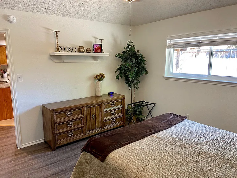 Clover Ln — Photo 9