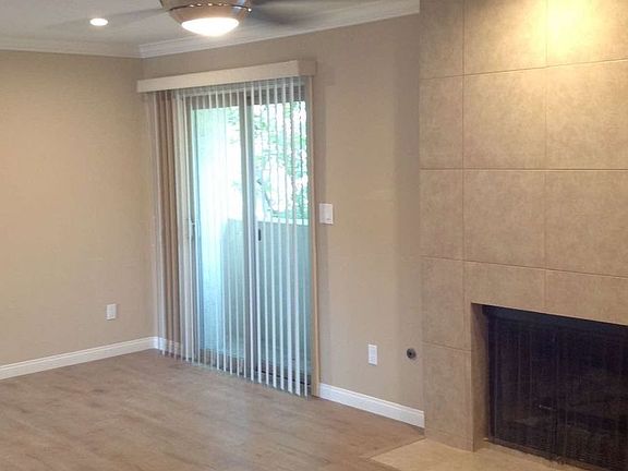 4th image of 8397 Lemon Ave #9-09