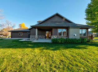 12 River Rock Rd, Sheridan, WY 82801