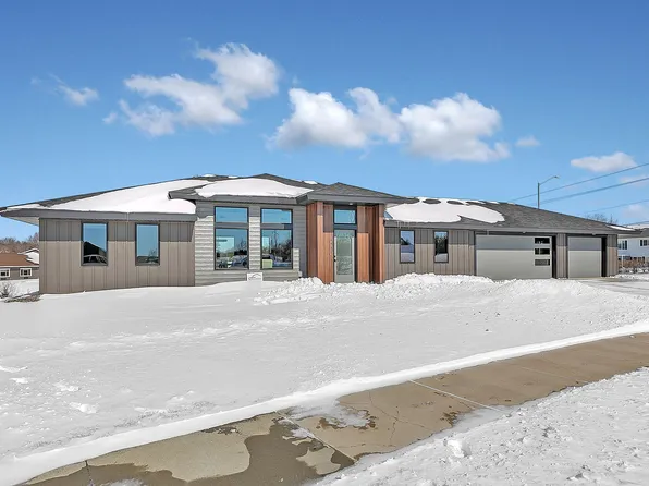 3401 Wildflower Rd S, Saint Cloud, MN 56301