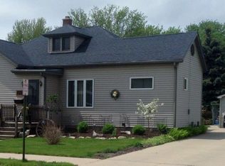316 S Madison St, Waupun, WI 53963