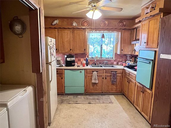 5th image of 13679 Raleigh Street