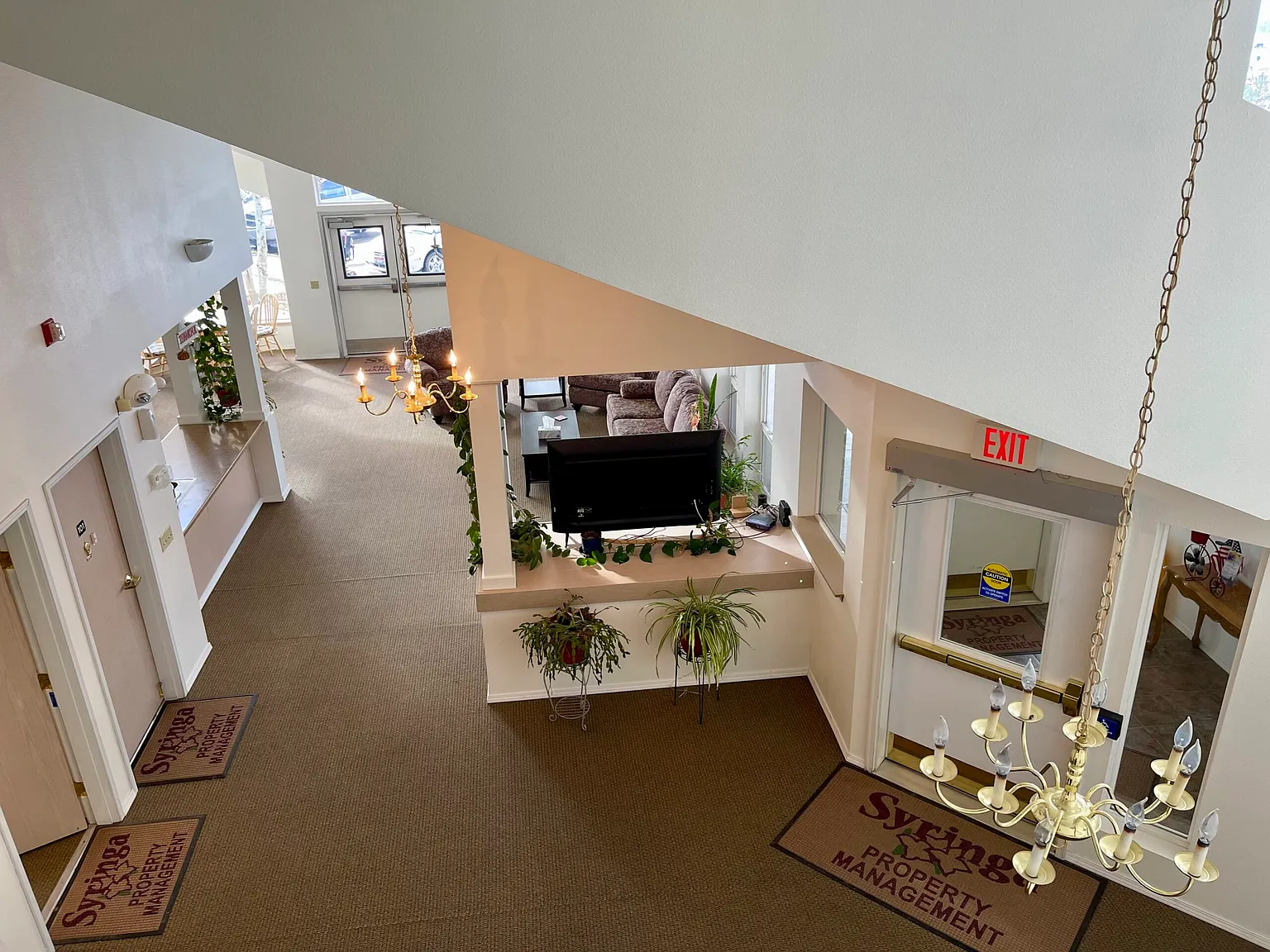 Bitterroot Park Apartments — Photo 4