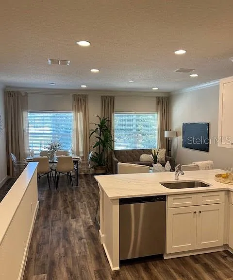 5735 Desert Rose Pl — Photo 10