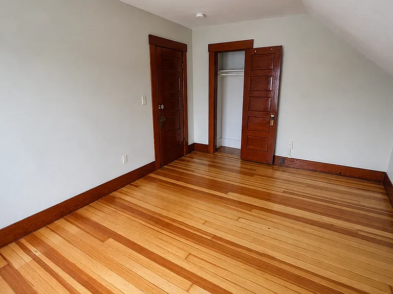 222 N Main St — Photo 18