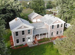 718 McCutcheon Rd, Hudson, WI 54016