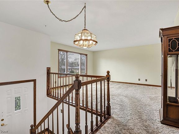 2nd image of 8712 Fenway Dr