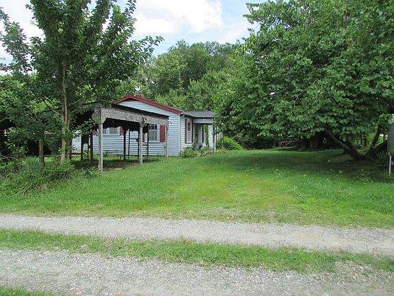 2nd image of 220 Roope Ln