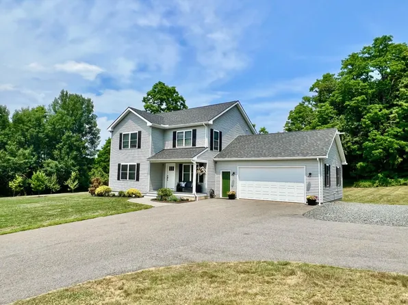 10 Locust Lane, Chesterfield, NH 03466