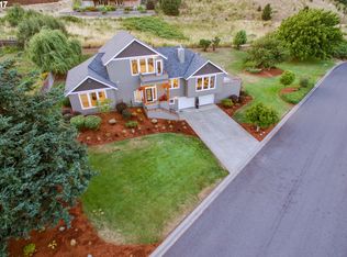 3540 Broken Tee Dr, Hood River, OR 97031