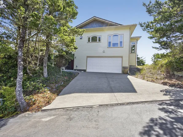 84 Sailors Ravine Ct, Florence, OR 97439