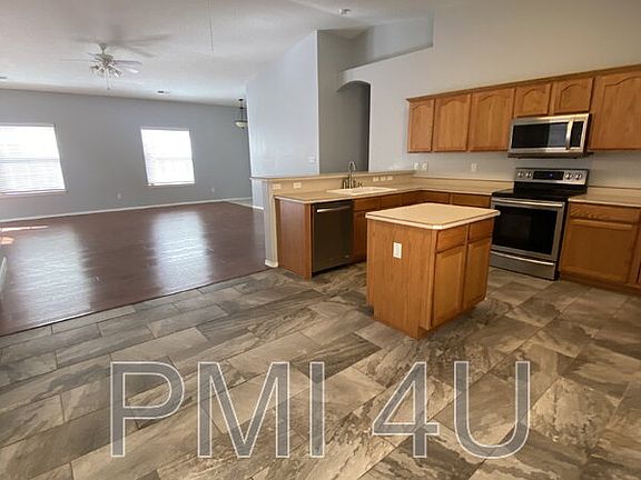 4th image of 5504 Mansfield Pl NW