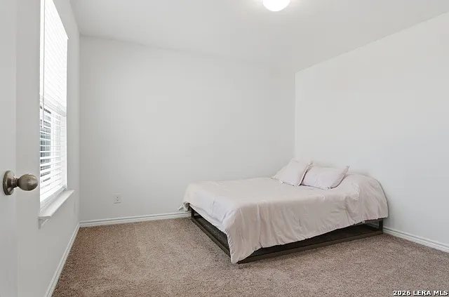 15411 Oceanus Dr — Photo 18