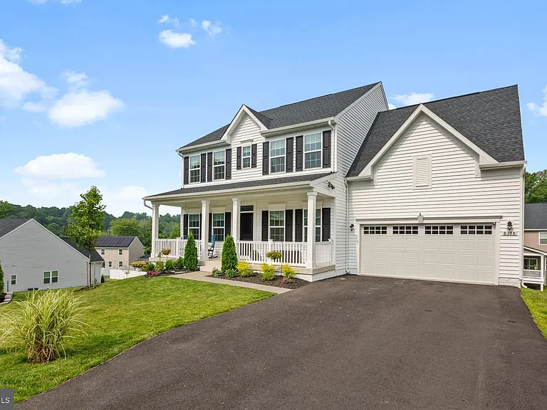 8378 Legacy Cir — Photo 44