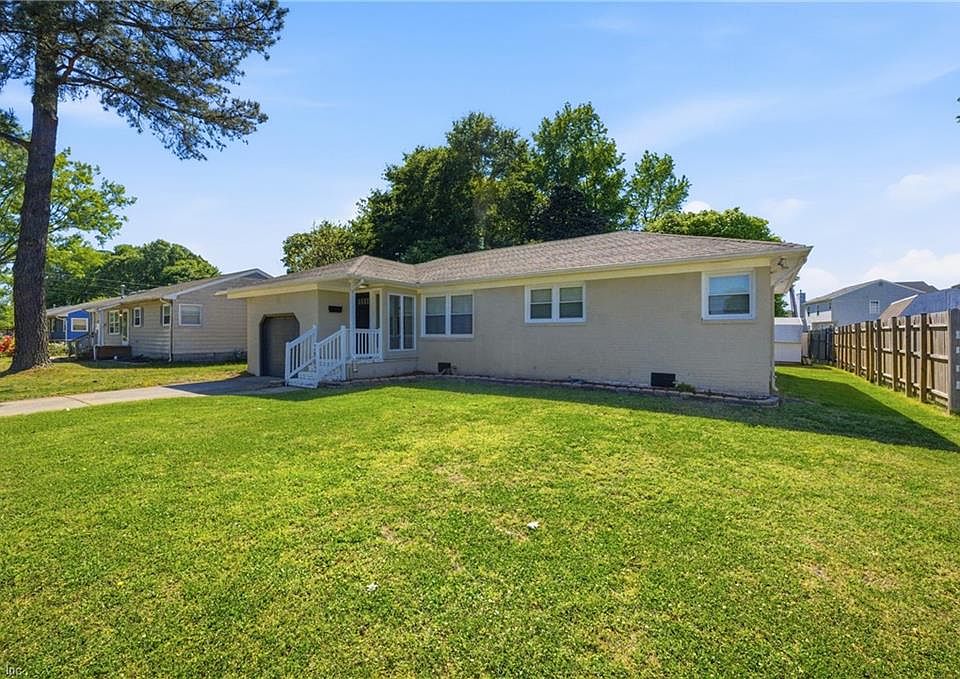 1st image of 2802 Bending Oak Dr