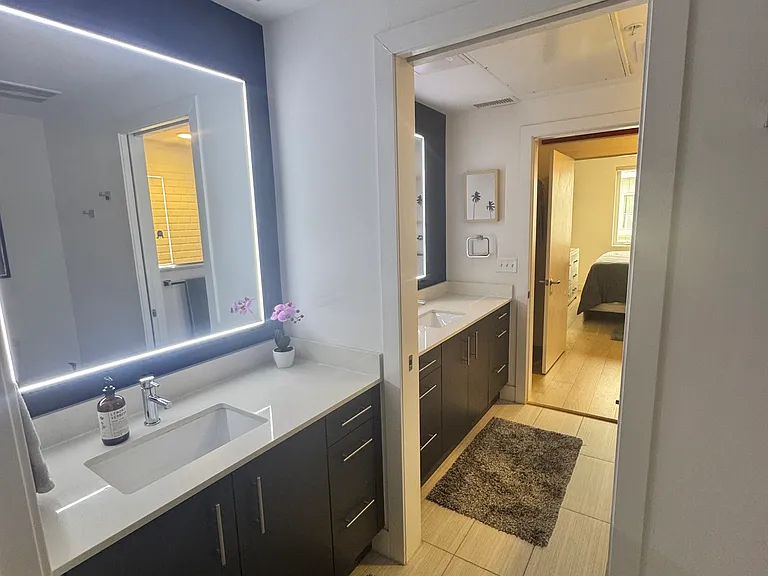 2530 Lawrence St #206 — Photo 16