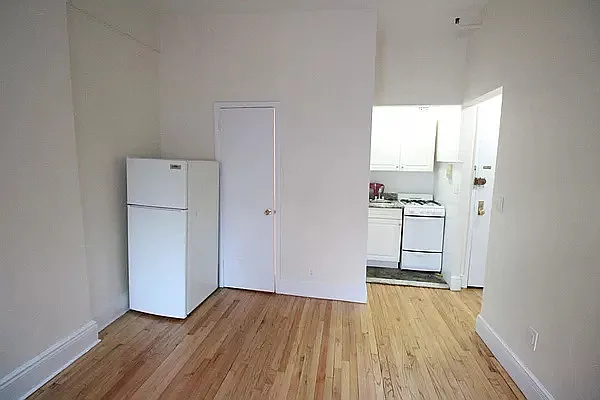 Rented by Luxor Homes & Investment Realty | media 5