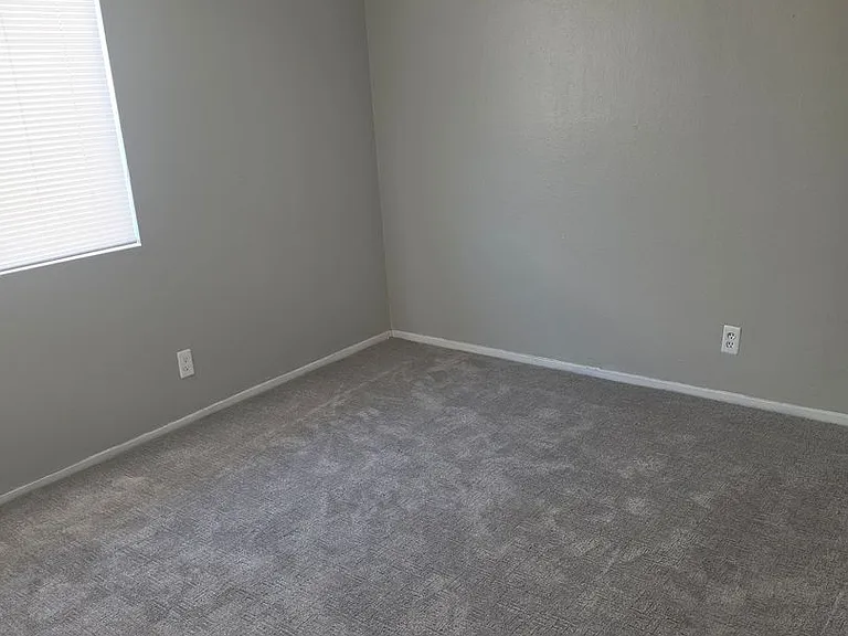 4751 Terra Linda Ave — Photo 12