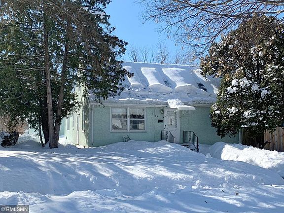 2nd image of 1544 Iowa Ave E