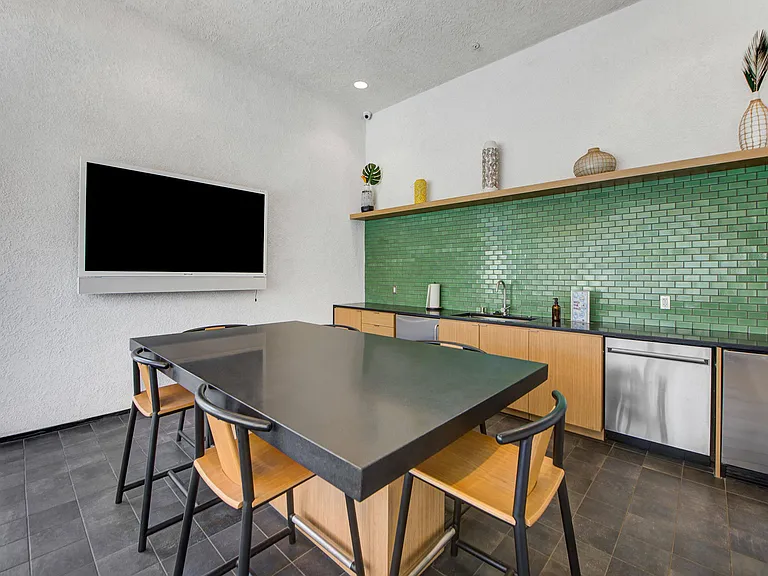 Solamonte Apartments — Photo 12