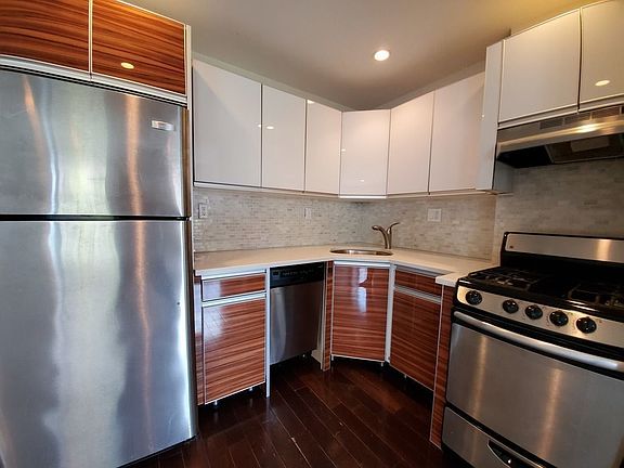 2nd image of 47 W 126th St APT 3A