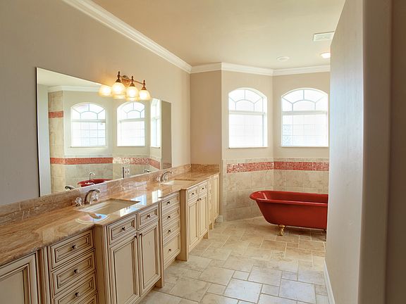 5th image of 1526 SW 47th St