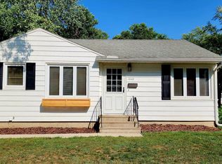 1102 Hoffman Ave, Albert Lea, MN 56007