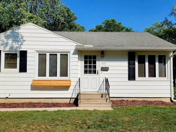 1102 Hoffman Ave, Albert Lea, MN 56007