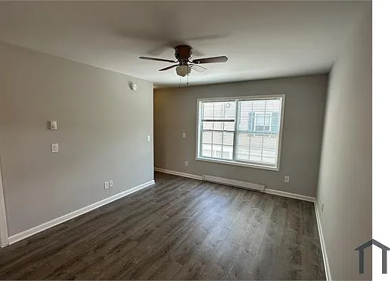 4 bed, 1100 sqft, $3,900 — Photo 3