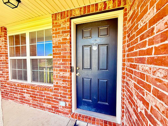 3rd image of 14775 S Fern Pl