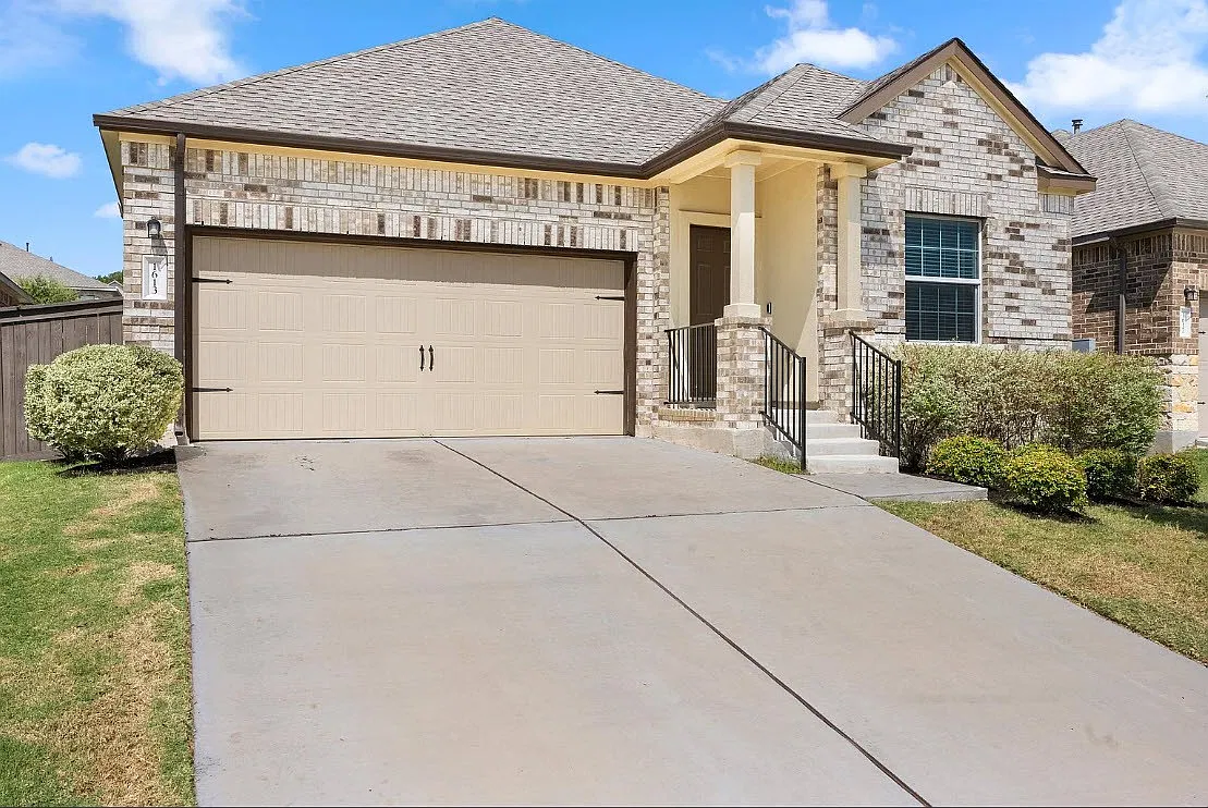 1613 Brueggerhoff Rd — Photo 2