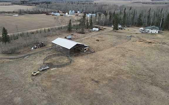 3rd image of 925071 Range Road 235