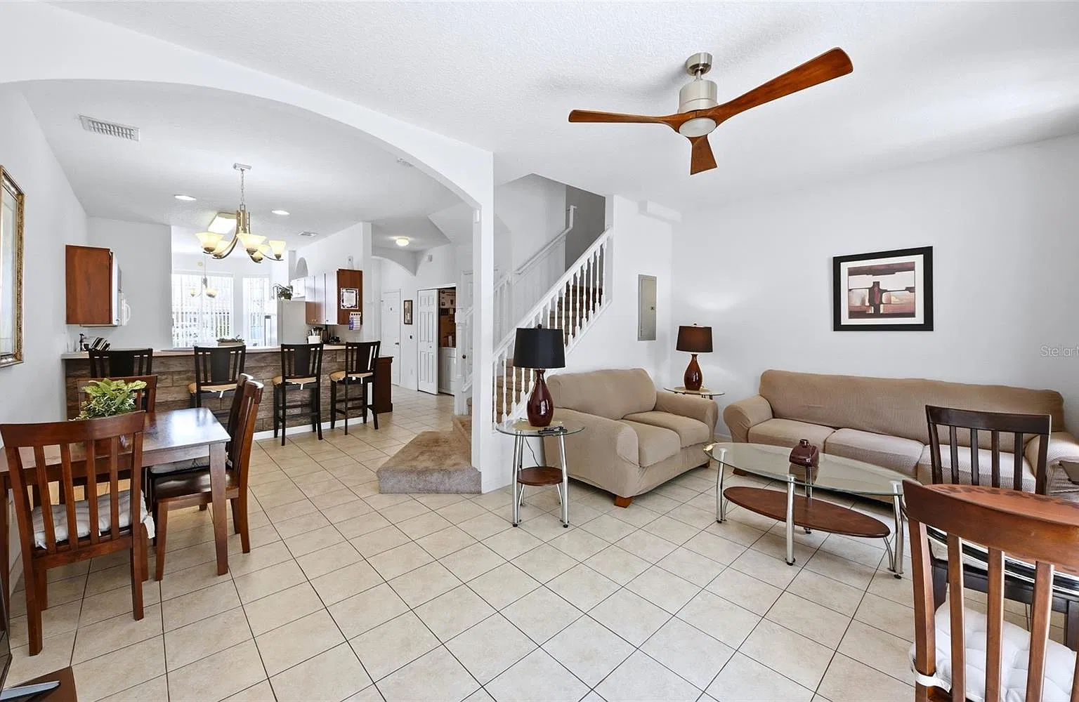 3 bed, 1468 sqft, $2,000 — Photo 3