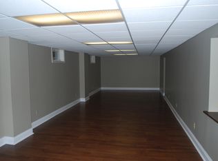 1105 Foothill Dr, Champaign, IL 61821