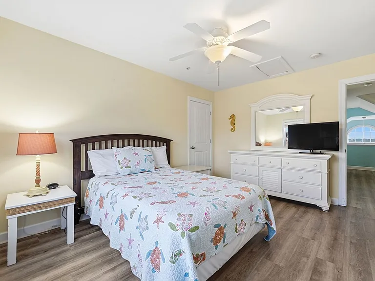 215 Summerwinds Pl — Photo 31